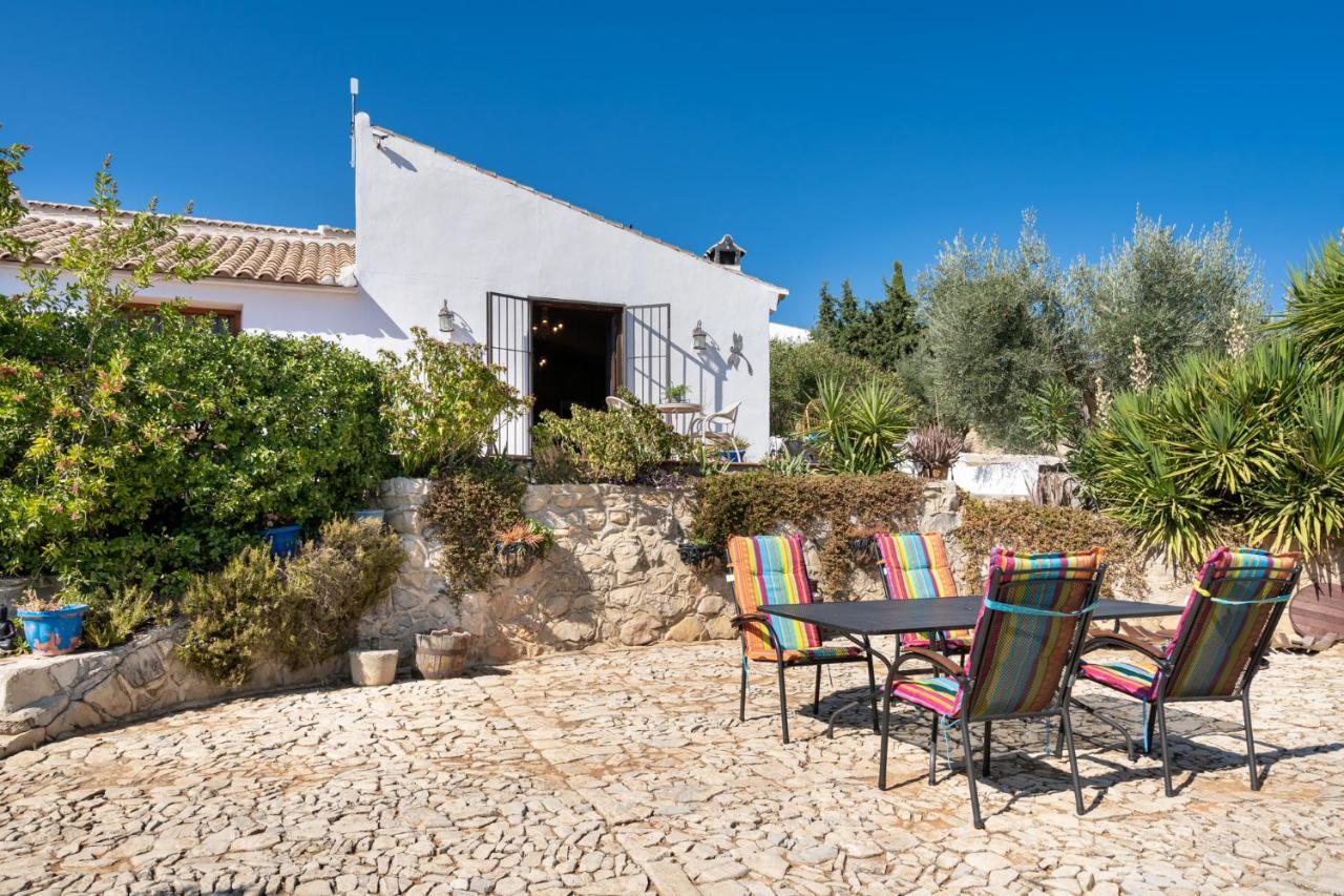 Hacienda La Buena Vida B&B En Appartementen Algarinejo Екстер'єр фото