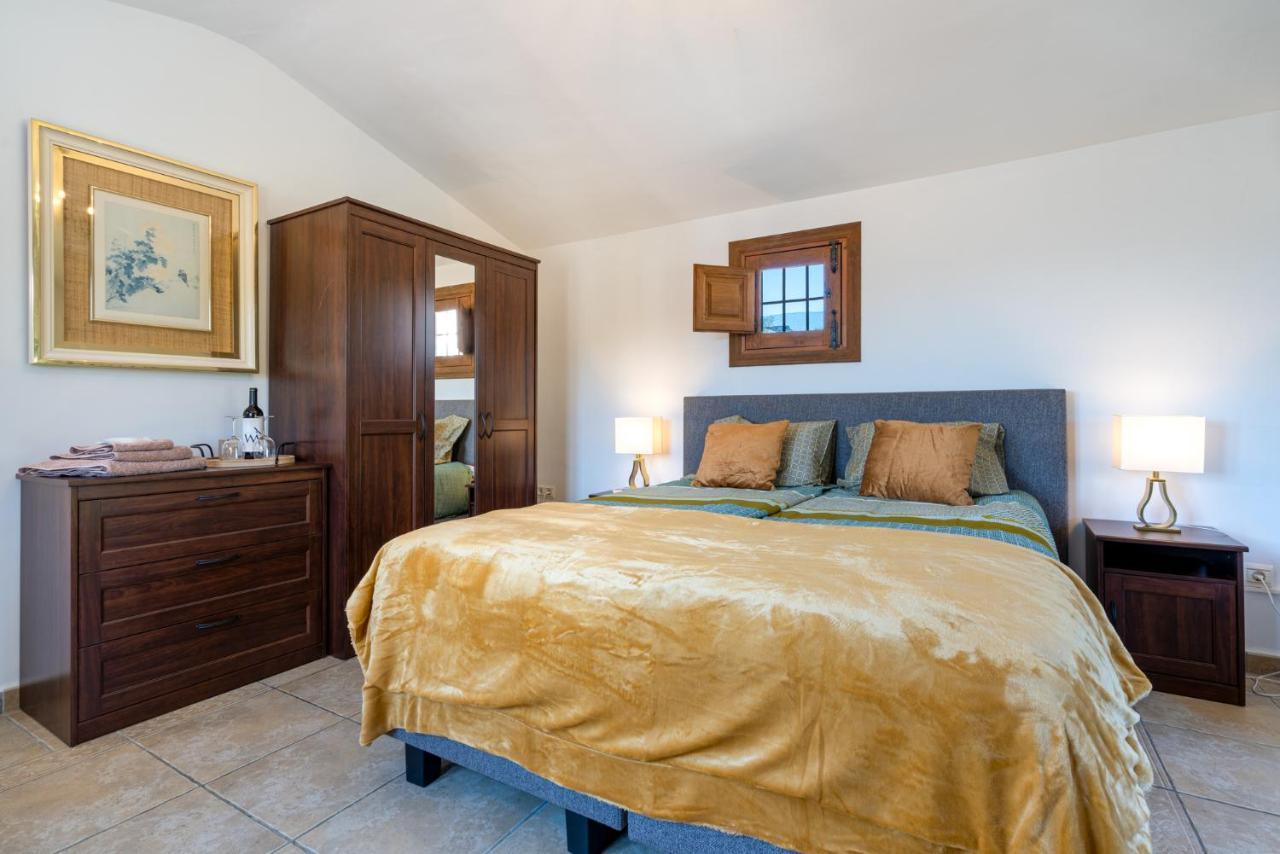Hacienda La Buena Vida B&B En Appartementen Algarinejo Екстер'єр фото