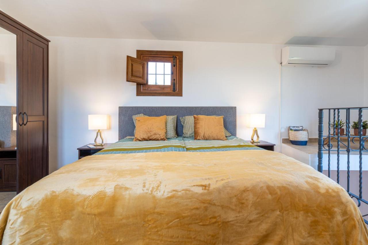 Hacienda La Buena Vida B&B En Appartementen Algarinejo Екстер'єр фото